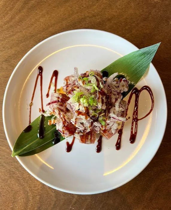 Sushi Momo Picture 8