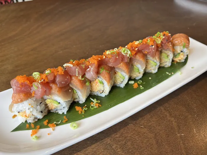Sushi Momo Picture 3