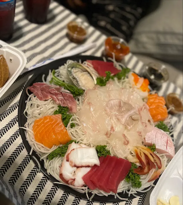 KPL Fish Market Restaurant (어촌횟집)/Fishing Village Sushi Restaurant Picture 2