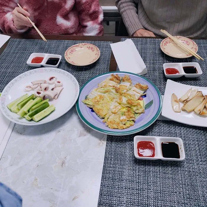 KPL Fish Market Restaurant (어촌횟집)/Fishing Village Sushi Restaurant Picture 4
