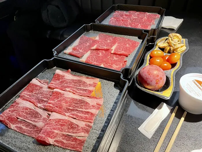Chubby Cattle Shabu | Duluth Picture 9