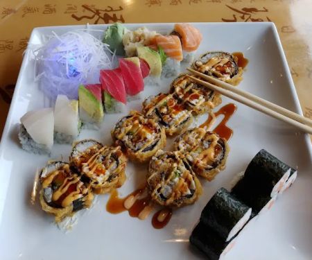 Suki Sushi & Asian Cuisine