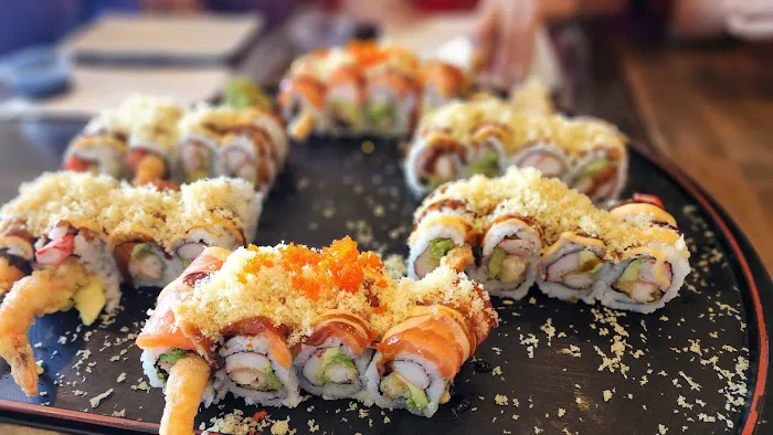 Sushi Yuka: Roll & Pho Picture 6