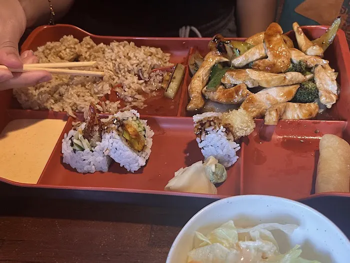 Kumo Hibachi & Sushi Picture 5
