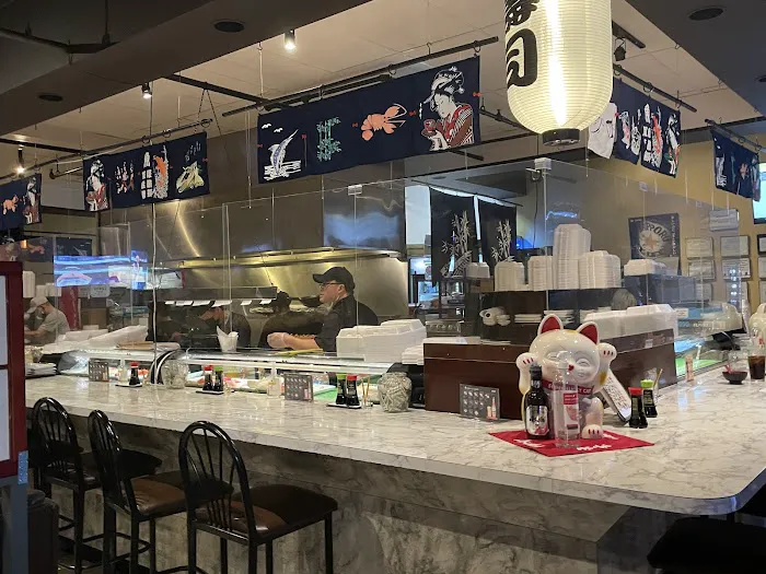 JP Sushi Picture 9