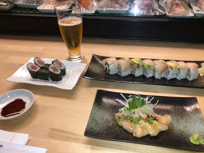 Daisuki Sushi Izakaya Picture 2