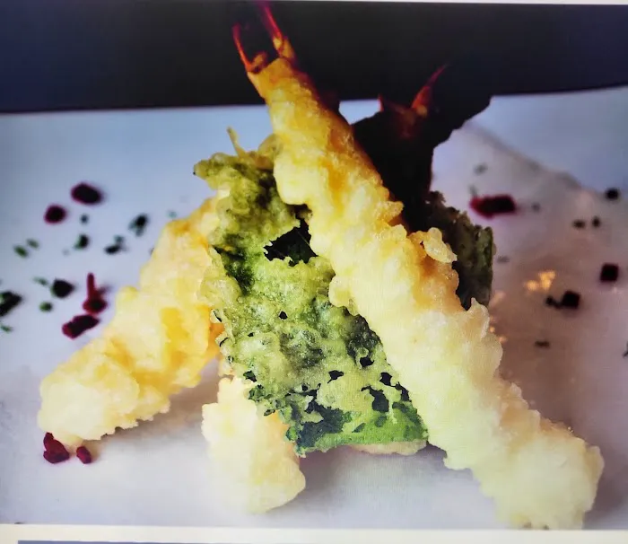 Hole in the Wall Sushi. Sushi Restaurant Picture 4