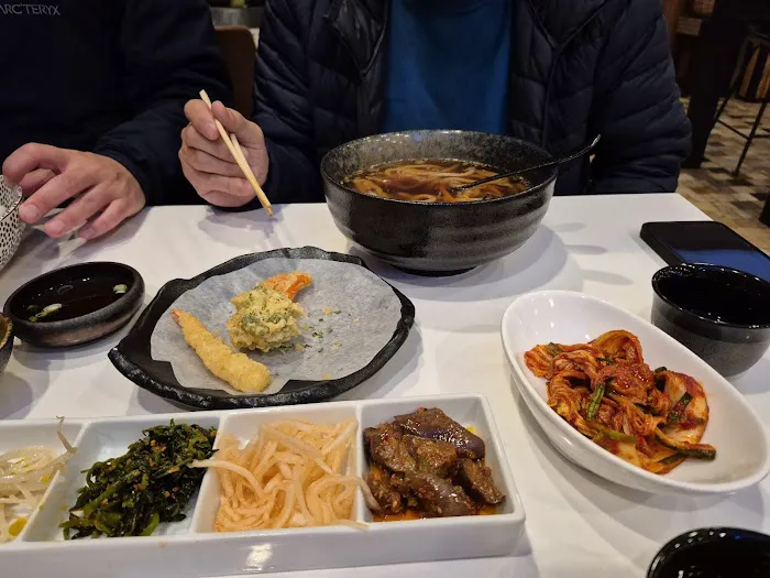 Oystra Seafood Kitchen Picture 9
