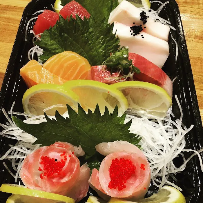 Sushi Taku-Logan Square Picture 10