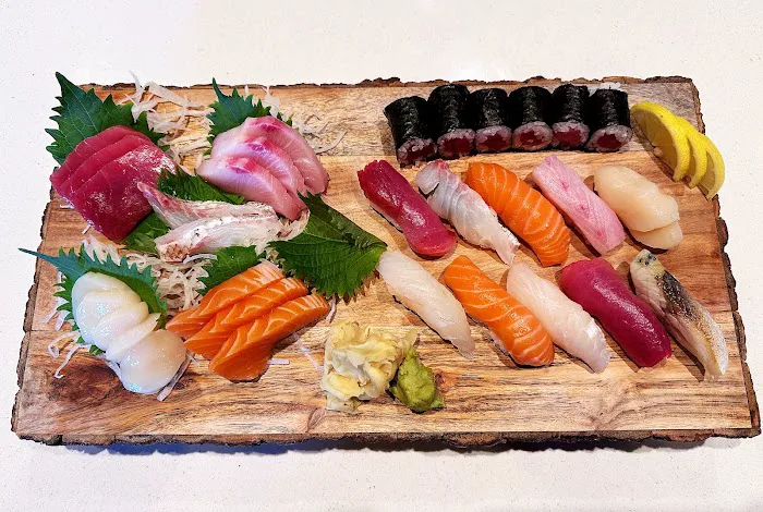 Fukulala Sushi Roswell Picture 2