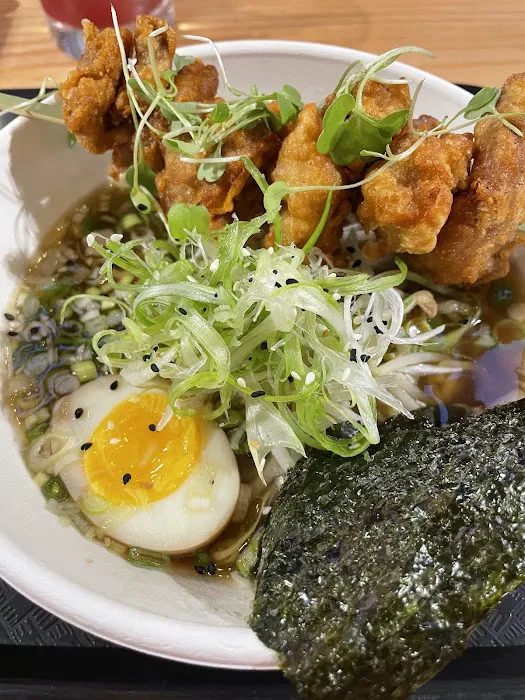 Momoiro Ramen Picture 10