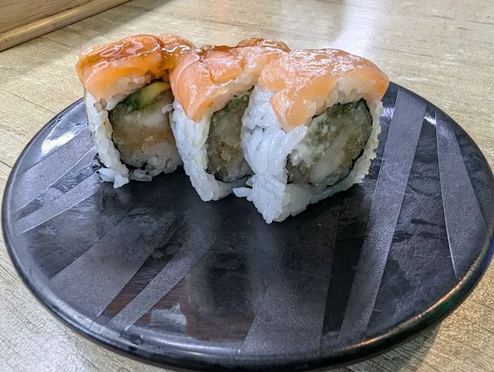 Revolving Sushi Factory Picture 6
