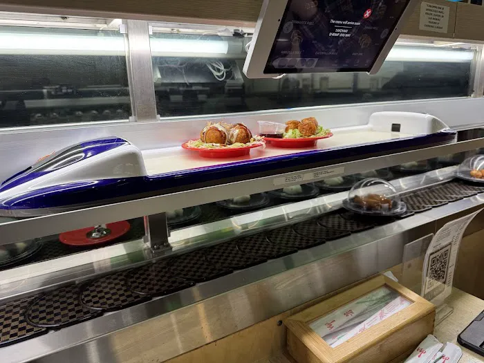 Revolving Sushi Factory Picture 2