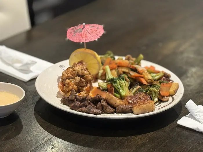 Miyako Hibachi Sushi & Steak House Picture 10