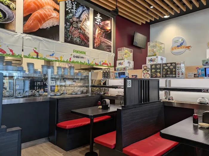 Kura Revolving Sushi Bar Picture 3