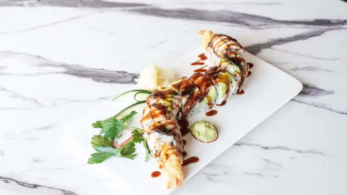 Paku Paku Sushi Picture 2
