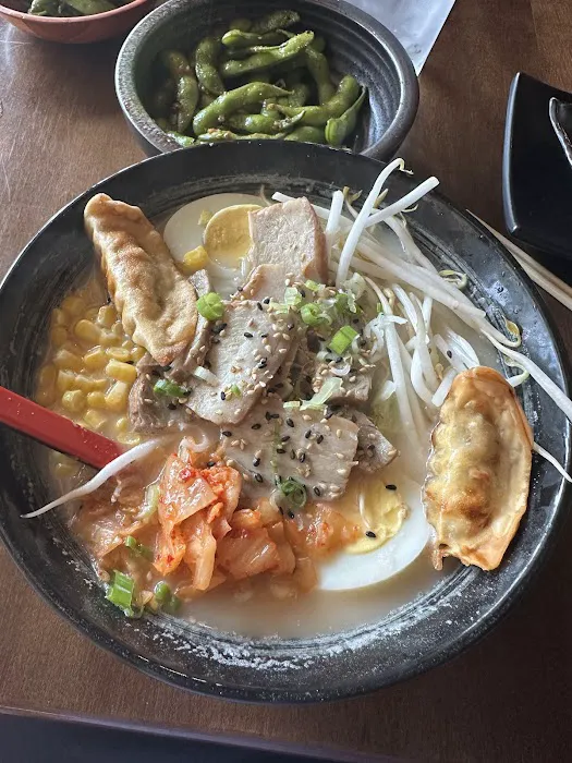 Raiz Kitchen Sushi Bar Picture 7