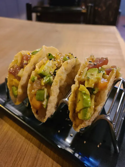 Raiz Kitchen Sushi Bar Picture 8