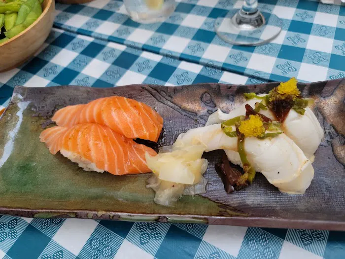 Raiz Kitchen Sushi Bar Picture 2