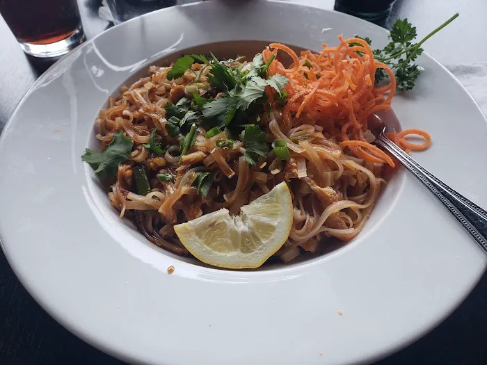 Jaiyen Sushi & Noodle Picture 4