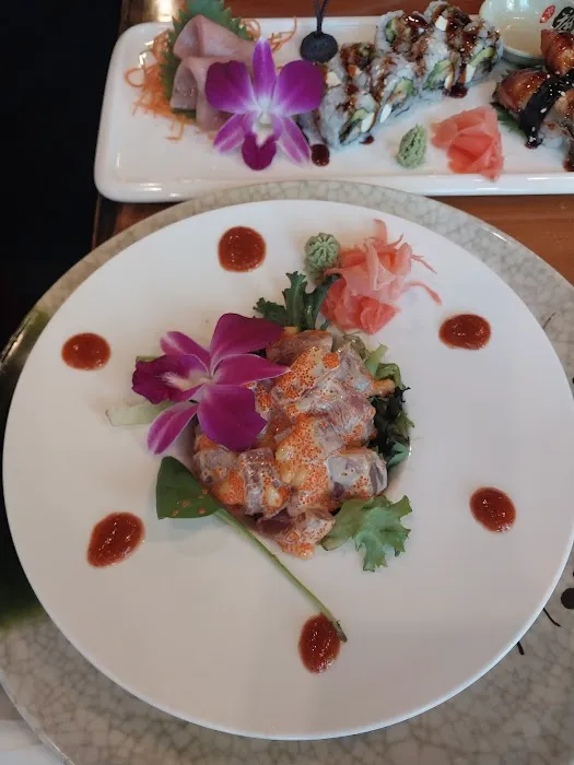 Volcano Steak & Sushi Picture 9
