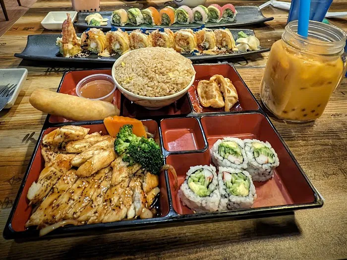 Atami Grill & Sushi Marietta Picture 9