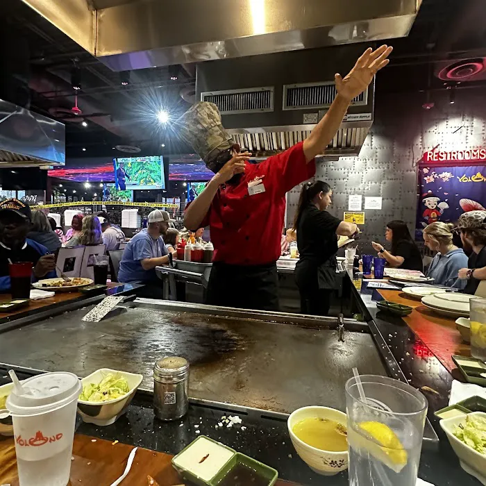 Volcano Steak & Sushi Picture 2