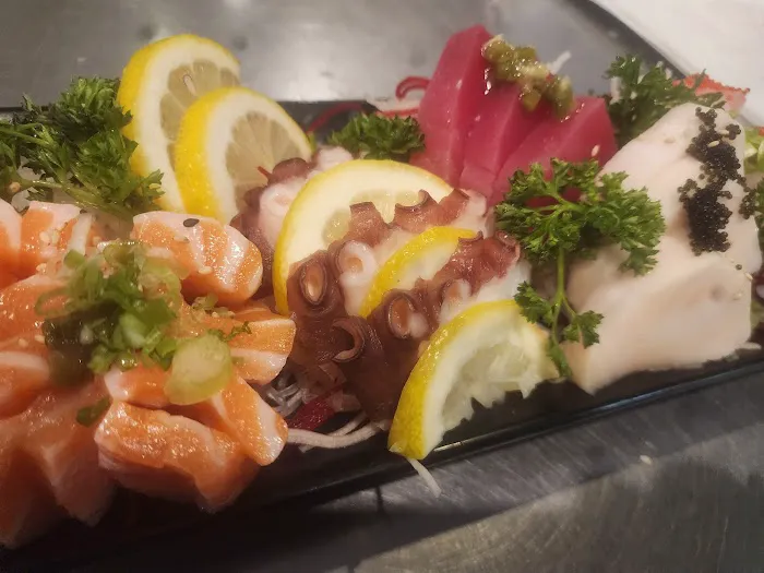 Wicked Sushi & Grill Picture 1