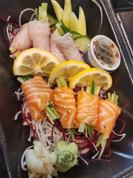 Wicked Sushi & Grill Picture 9