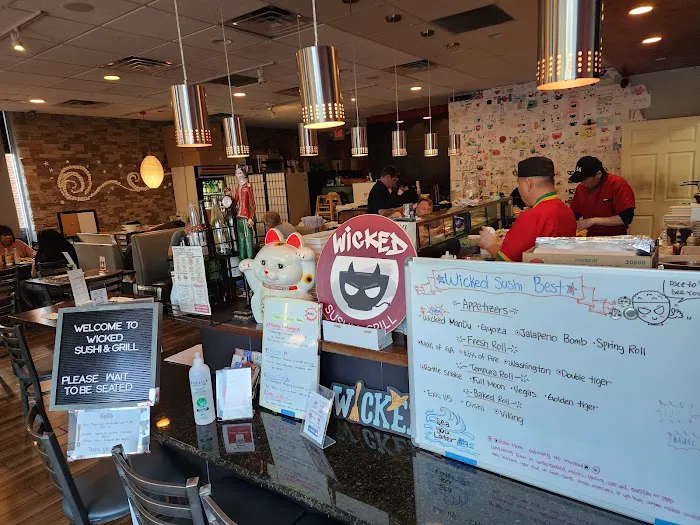Wicked Sushi & Grill Picture 4