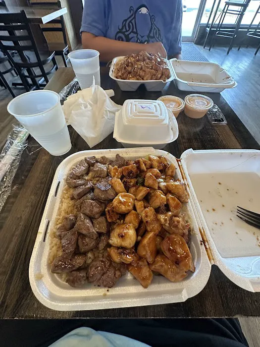 Yoi Hibachi & Sushi Picture 1