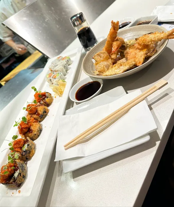FUKULALA Sushi Suwanee Picture 6