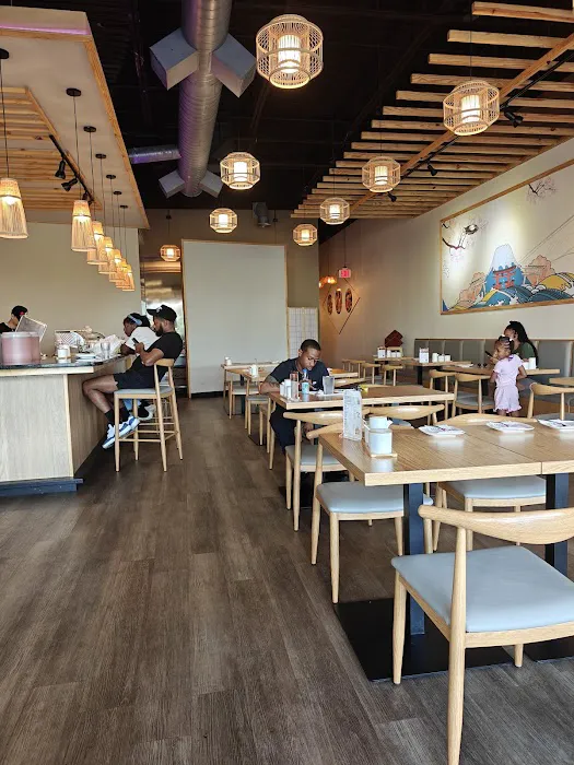 KOI Ramen & Sushi Japanese Cuisine Picture 3
