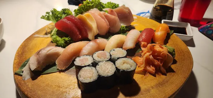 Koji Japanese Steakhouse & Sushi Bar Picture 5