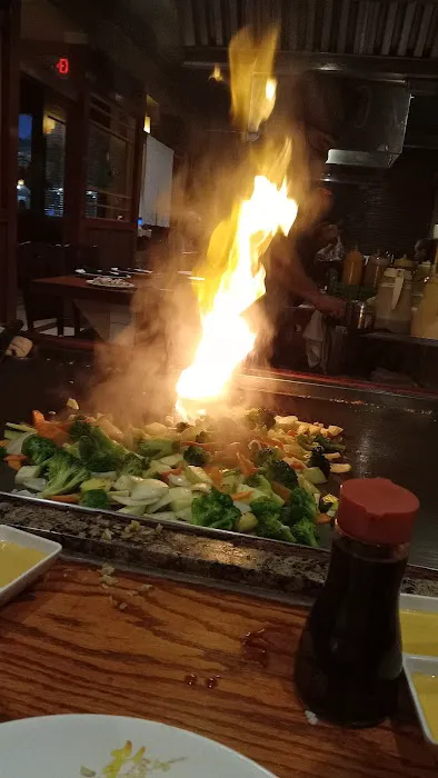 Koji Japanese Steakhouse & Sushi Bar Picture 7