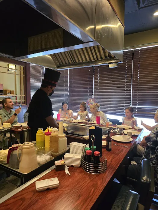 Koji Japanese Steakhouse & Sushi Bar Picture 2