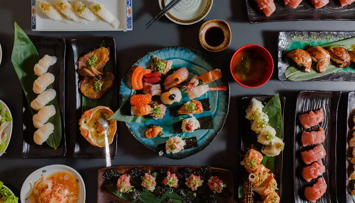 UchU Sushi Bar - Explore the Endless Universe of Sushi Picture 2