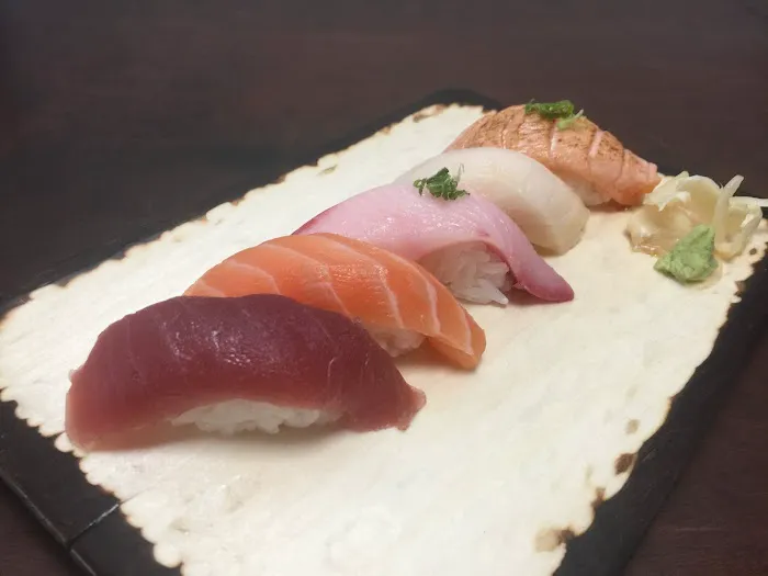 Yamabuki Sushi and Bowls Picture 3
