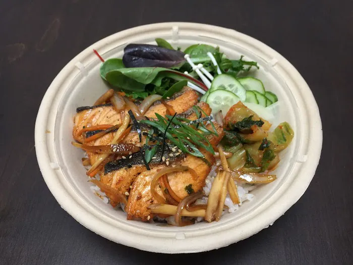 Yamabuki Sushi and Bowls Picture 4