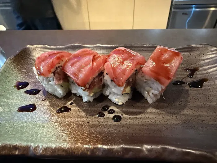 Q Sushi Bar & Omakase Picture 2