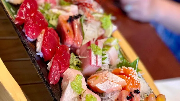 TENKU Sushi Picture 2