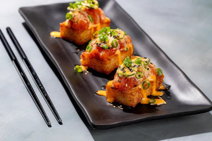 Rock N Roll Sushi Picture 4