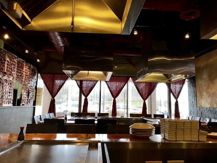 Volcano Steak & Sushi Picture 4