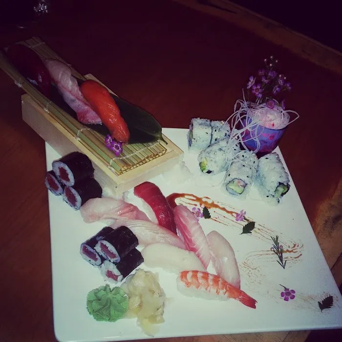 Volcano Steak & Sushi Picture 7