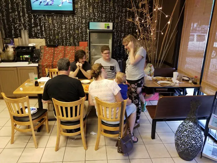 Little Tokyo Restaurant Picture 9