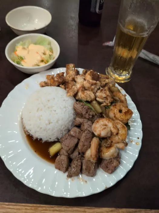 Nikko Japanese Steakhouse Picture 6