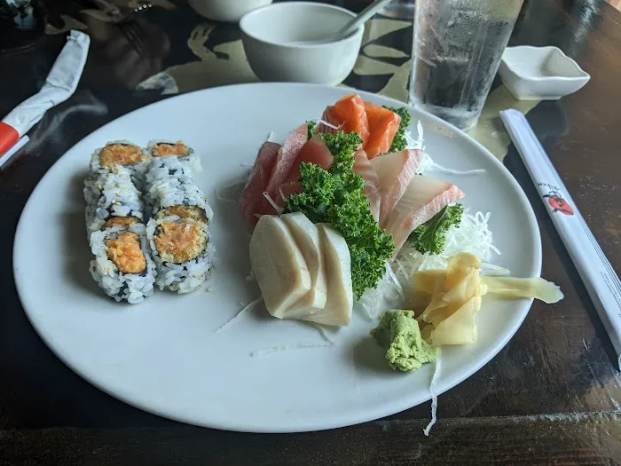 Ichiban Japanese Sushi Bar & Grill Picture 5