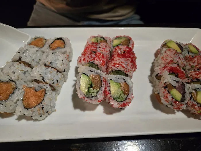 Ichiban Japanese Sushi Bar & Grill Picture 3
