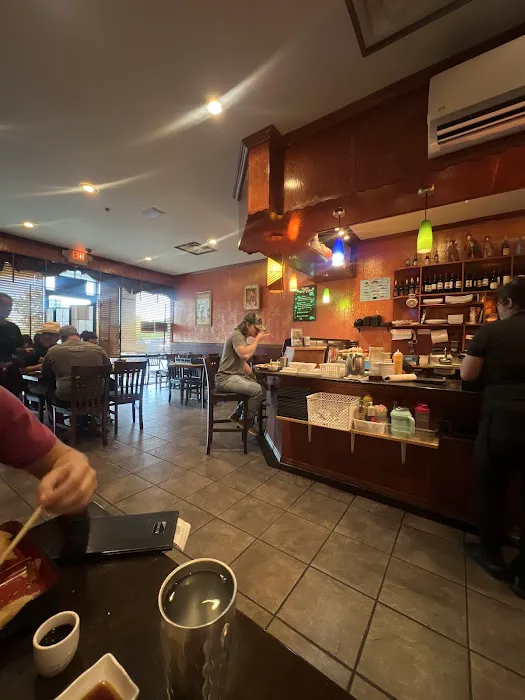 Tomo とも Japanese Restaurants Picture 2