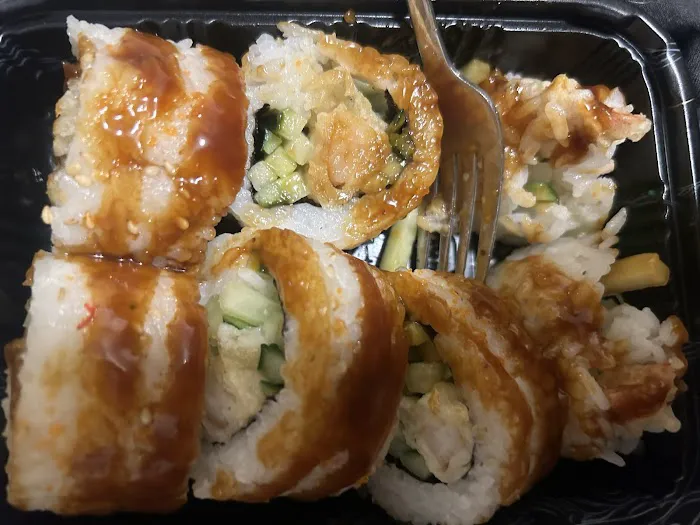 Kimberli Sushi and Thai Cuisine Picture 2